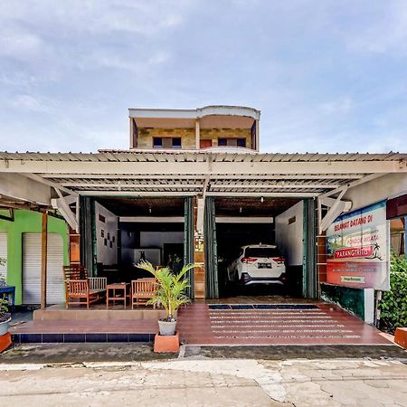 Oyo 90051 Guest House Parangtritis Luaran gambar