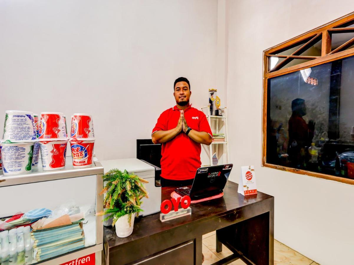 Oyo 90051 Guest House Parangtritis Luaran gambar