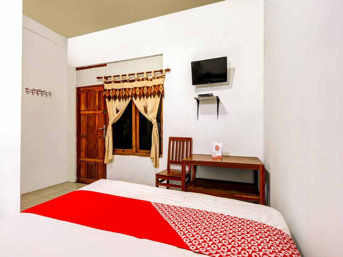 Oyo 90051 Guest House Parangtritis Luaran gambar