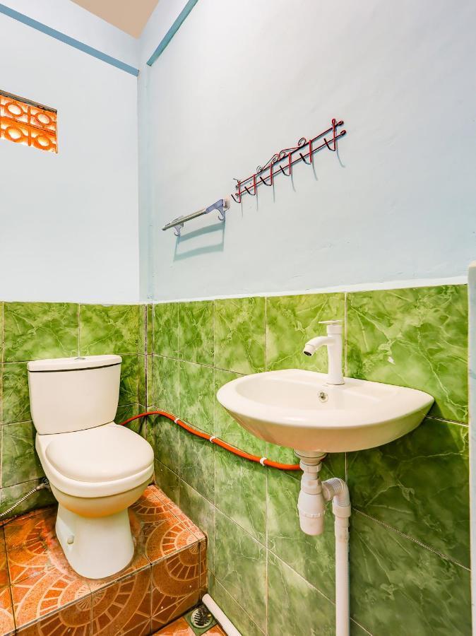 Oyo 90051 Guest House Parangtritis Luaran gambar