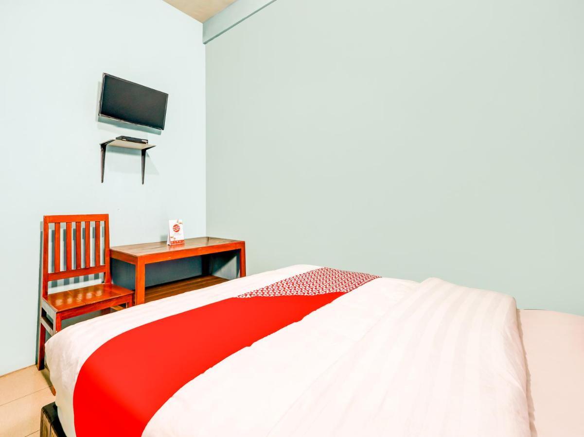 Oyo 90051 Guest House Parangtritis Luaran gambar