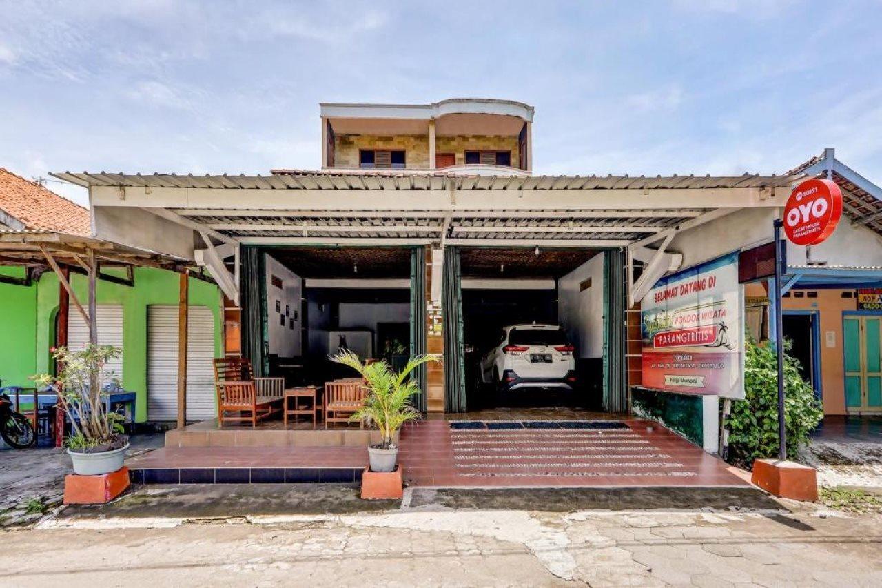 Oyo 90051 Guest House Parangtritis Luaran gambar